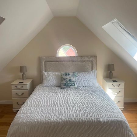Honeyberry Cottage -Part Of Alton Cottages Εξωτερικό φωτογραφία